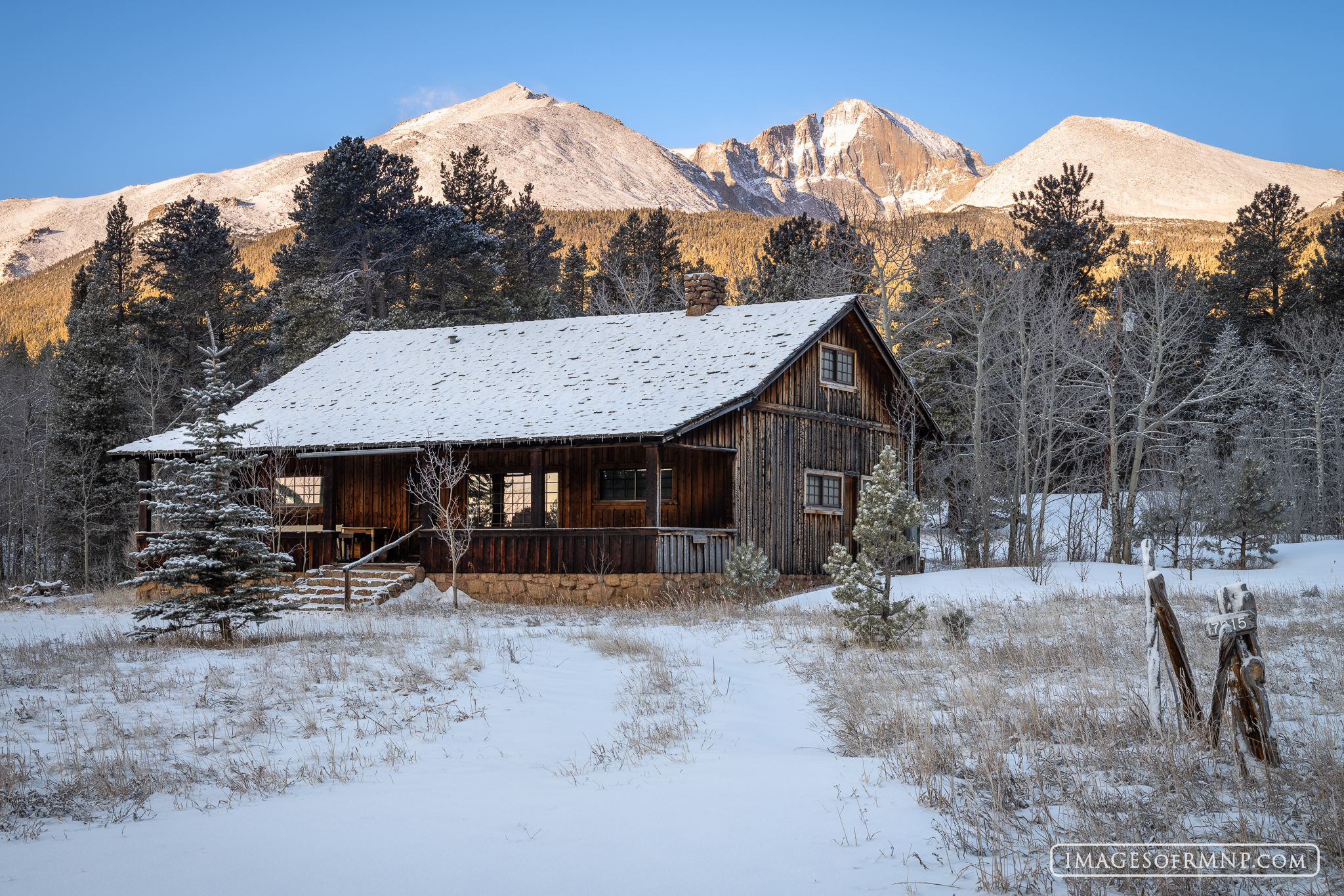 March 8, 2025 We had a very chilly start to the day this morning. It was about 7F when I made this photo along highway 7, just south of Estes...